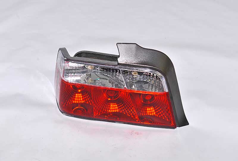 BMW 4 SERİSİ ÇIKMA YEDEK PARÇA BMW-ÇIKMA-YEDEK-PARÇA-E-36-LEDLİ-3-SERİSİ-STOP